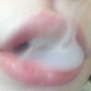 Meet your Posher, Brea 🧁